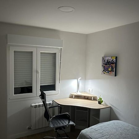 Apartamento Piso Recien Reformado Y Con Buena Ubicacion Oviedo Exterior foto